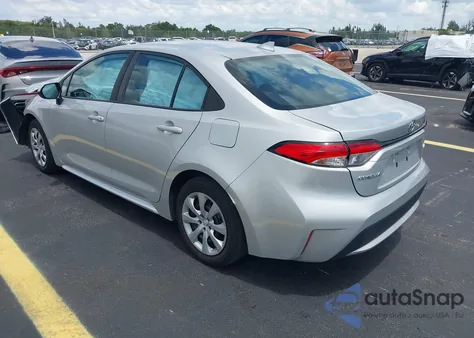 2022 Toyota Corolla Le z USA, uszkodzony, nr VIN 5YFEPMAE7NP308492